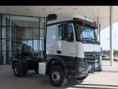 Used Four Wheel Marcedes Truck